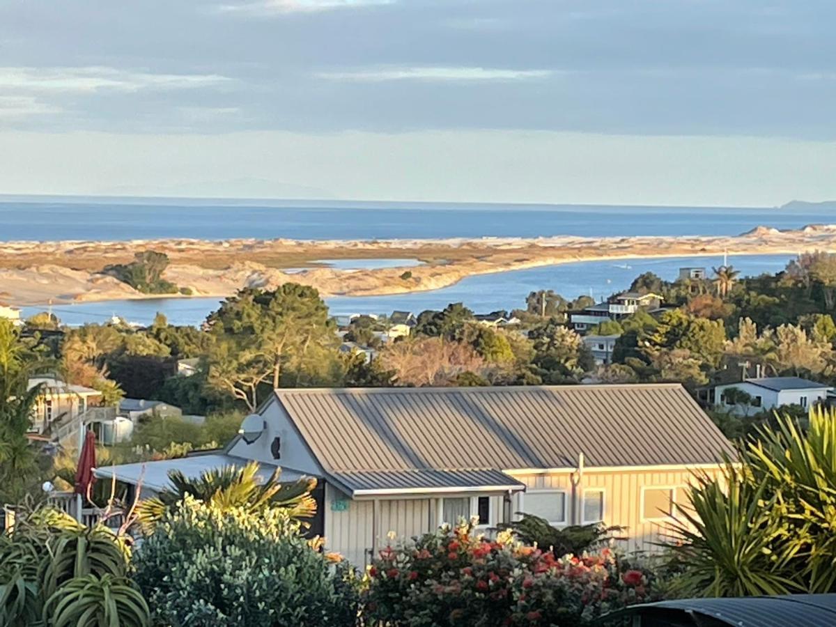 Chalet Cullen, Mangawhai Eksteriør billede