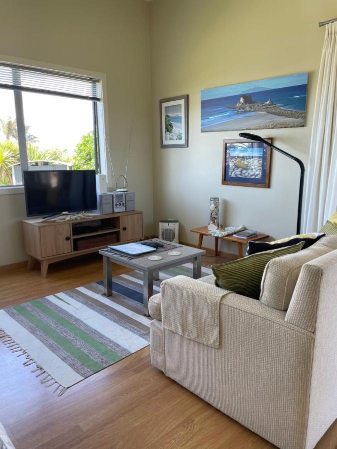 Chalet Cullen, Mangawhai Eksteriør billede